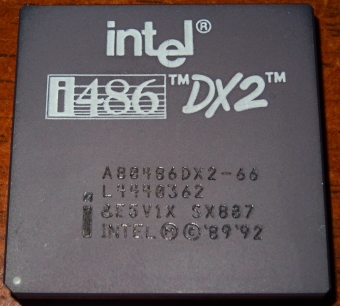 Intel i486 DX2 66 MHz CPU (A80486DX2-66) sSpec: SX807, (120 ES 444), 168-pin cPGA, Sockel 2/3, Malay 1992